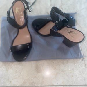 Vince Camuto Signature Phallon Women's Black Leather Sandal Size 7.5